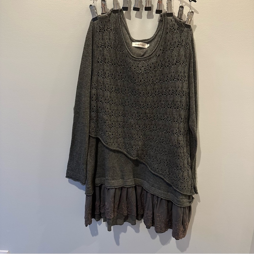 Simply Couture Sm Mixed Media Gray Tunic Sweater Dress Crochet Lace Asymmetric